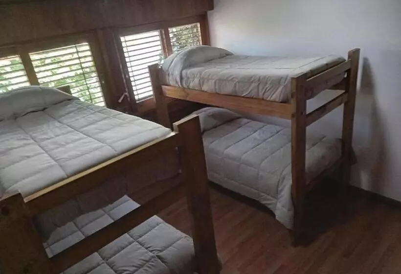 ベッドアンドブレックファースト Casa Roble