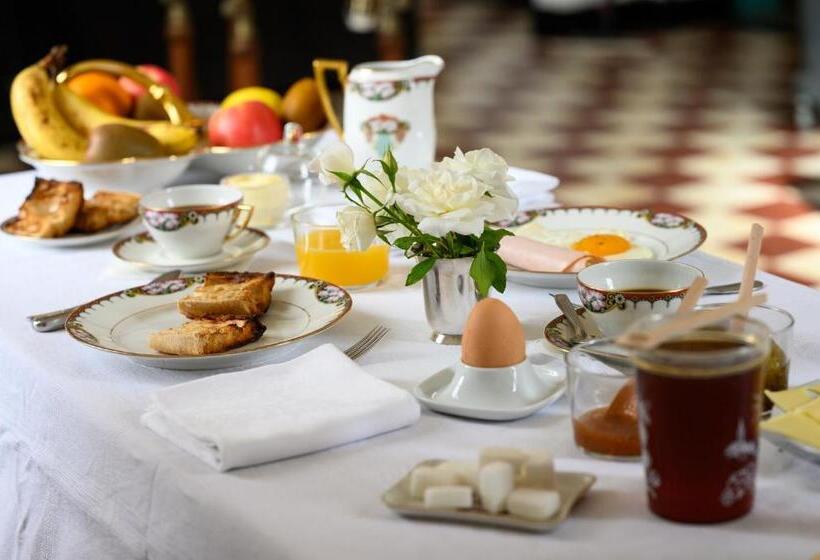 مبيت وإفطار Chateau Haut Cazevert