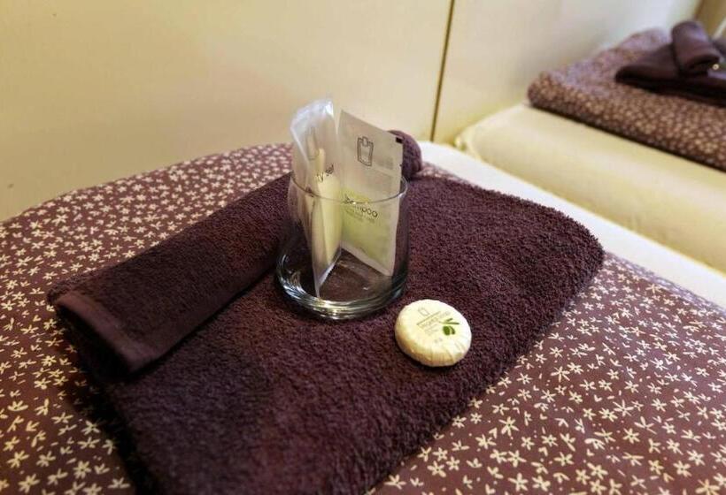 Bed and Breakfast Nyilas Fogadó & Spa