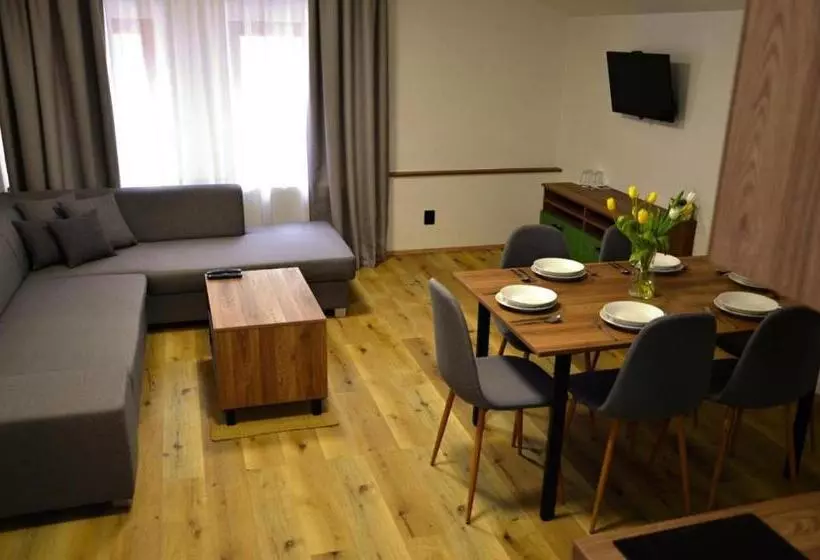 Aamiaismajoitus (B&B) Penzion Aurelia Donovaly