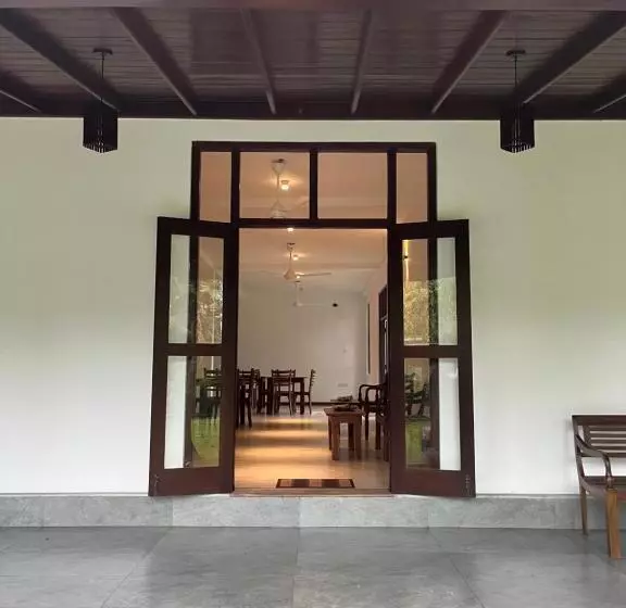 ベッドアンドブレックファースト Tropical Retreat Villa