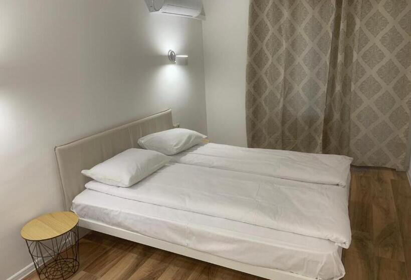 호텔 мотел тихия кът