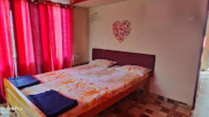 ホテル Chandrashobha Homestay, Malvan