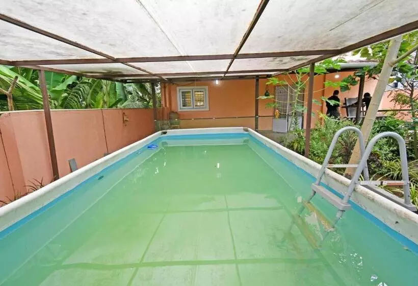 ホテル Cozy Vacation Home