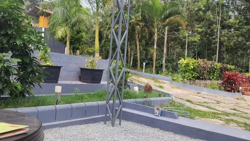ホテル Drushya Plantation Farm Stay Chikmagalur
