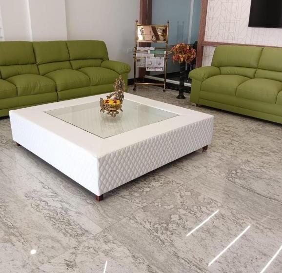 فندق Grand Villa