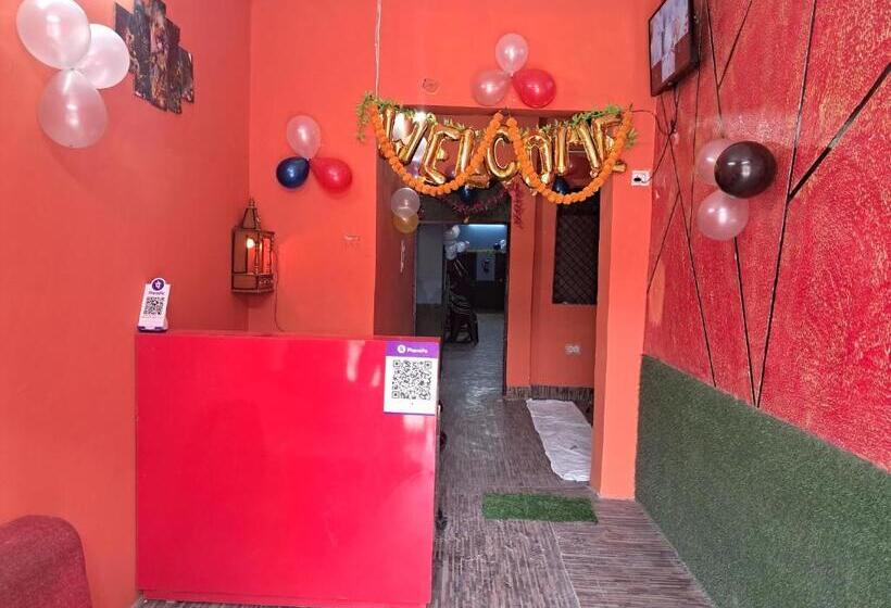 ホテル New Samrat