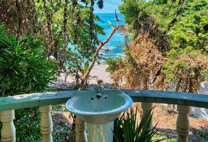 ホテル Pilar Pilapil Beach Resort