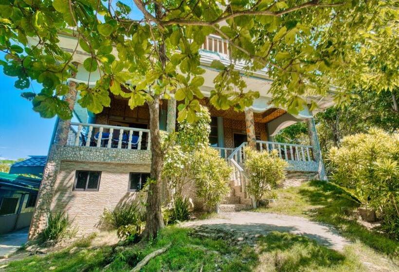 ホテル Pilar Pilapil Beach Resort