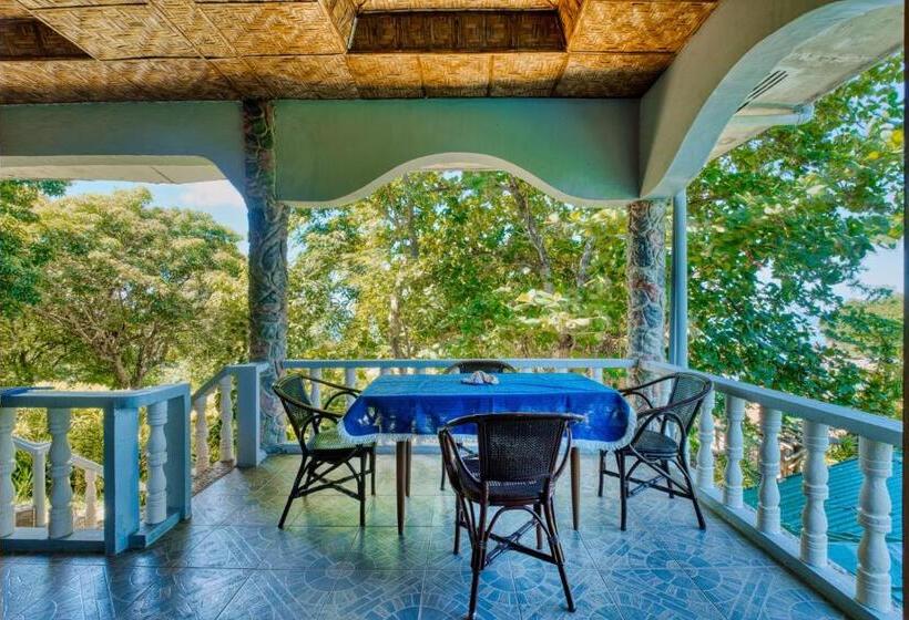 ホテル Pilar Pilapil Beach Resort