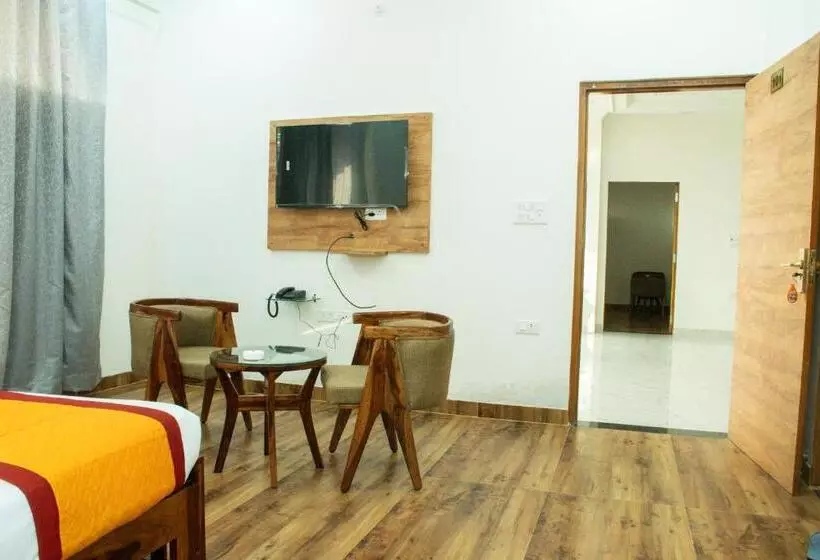 Hotelli Ranthambhore Jalsa