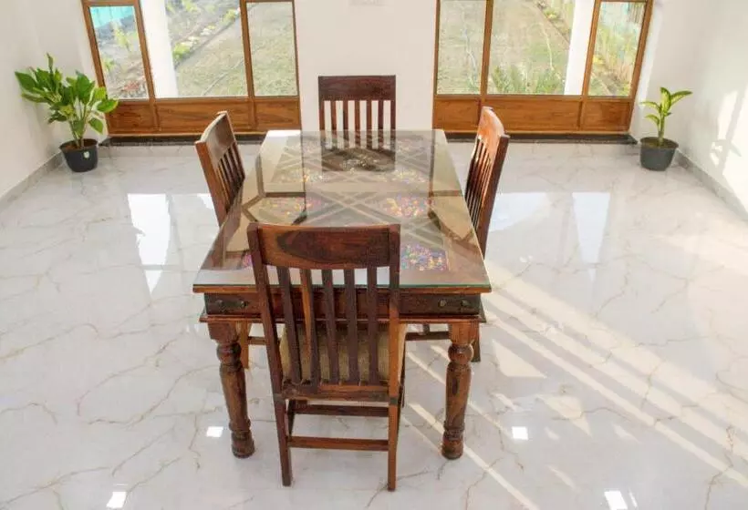 Hotelli Ranthambhore Jalsa