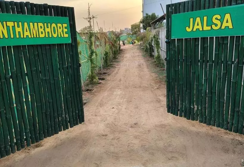 Hotelli Ranthambhore Jalsa