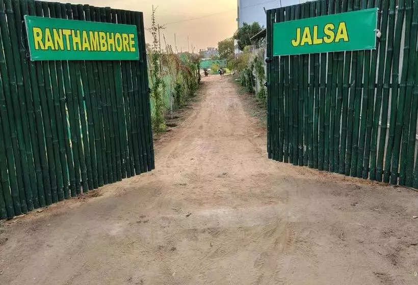 Hotelli Ranthambhore Jalsa