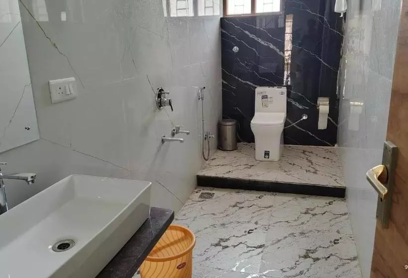 Hotelli Ranthambhore Jalsa