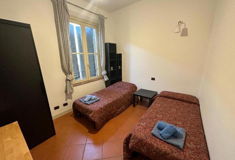 پانسیون Asaproom Modena Centro