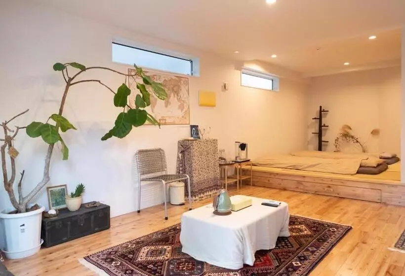 Majatalo Gesthouse Better Half