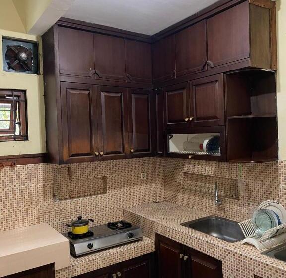 پانسیون Guesthouse Griya Caraka 47