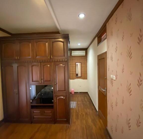 پانسیون Guesthouse Griya Caraka 47