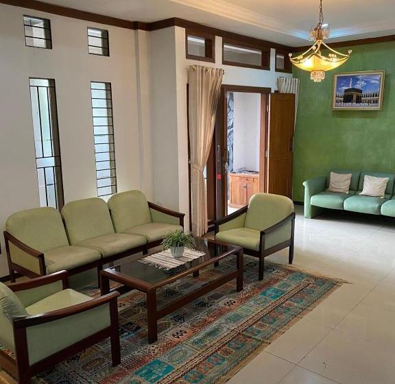 پانسیون Guesthouse Griya Caraka 47