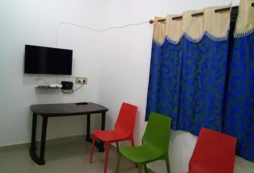 ペンション Nithin Homestay, 3 Bedrooms And 1 Living Room