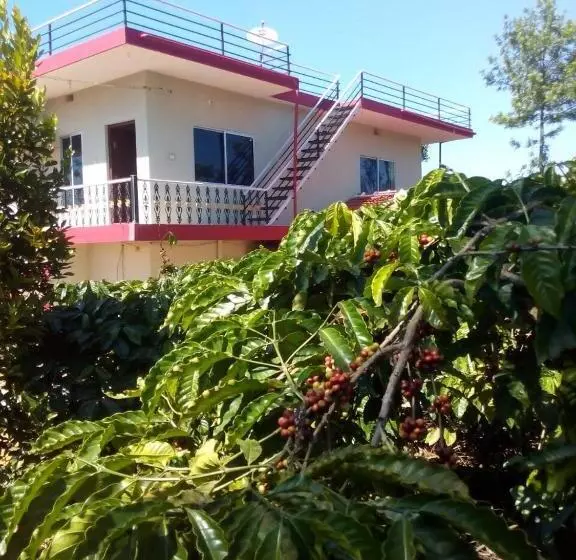 ペンション Nithin Homestay, 3 Bedrooms And 1 Living Room