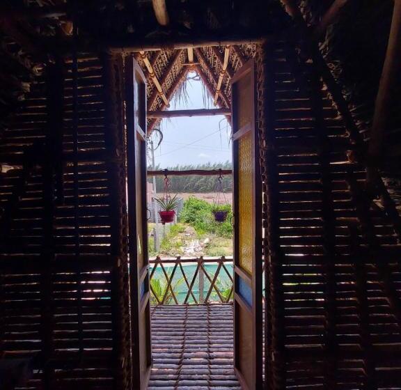 پانسیون Open House