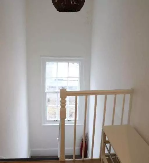 پانسیون Tanta Flat Near Victoria Station