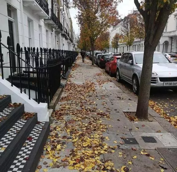پانسیون Tanta Flat Near Victoria Station