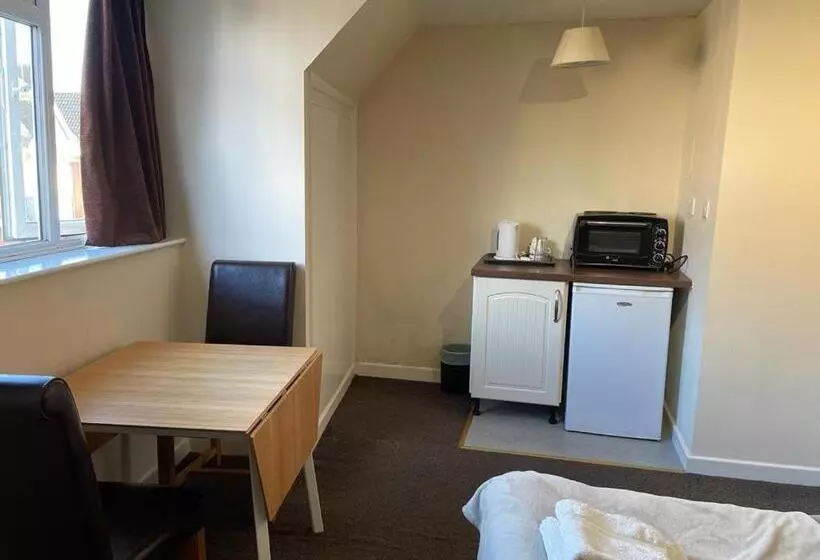 پانسیون The Nook