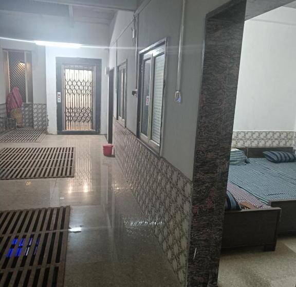 Pension Yamuna Darshan