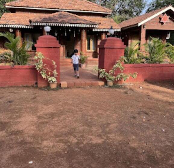 Tarangan Resort Chiplun