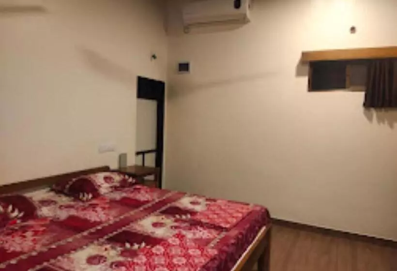 Tarangan Resort Chiplun