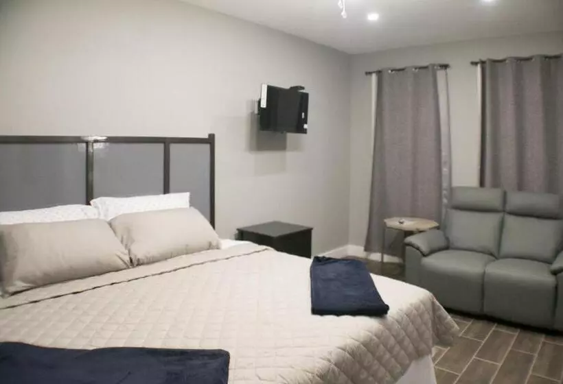 ユースホステル Hostal Real San Jose