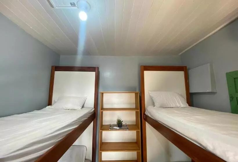 Herberge Quarto Tarubá