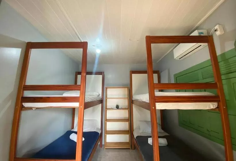 Herberge Quarto Tarubá