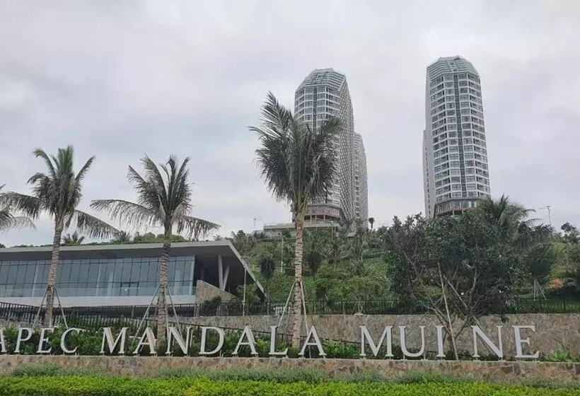 Apec Mandala Kolya