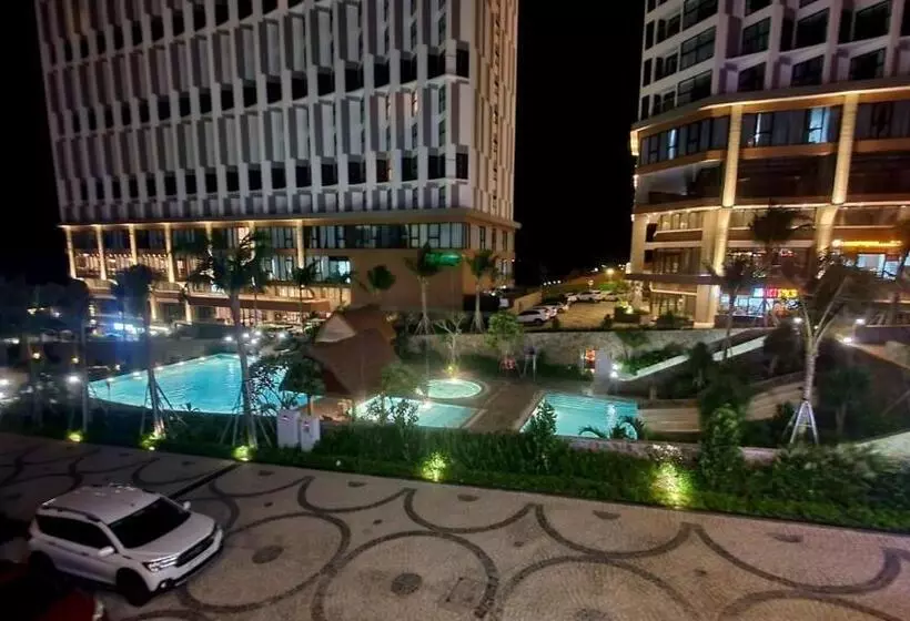 Apec Mandala Kolya