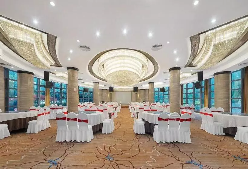 Arthur International Hotel   Provincial Science And Technology Museum Xianghu Branch