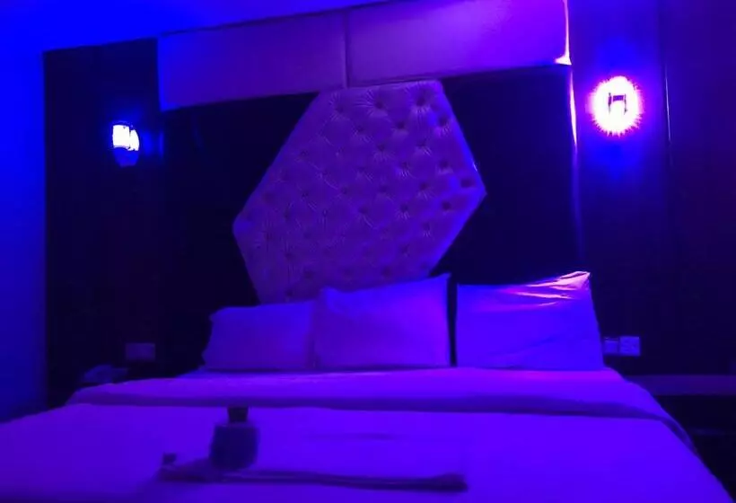 Bayview Mansion Hotel And Suites