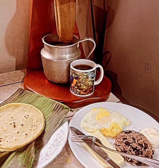 住宿加早餐  Cacahua Paradise Lodge, Río Celeste