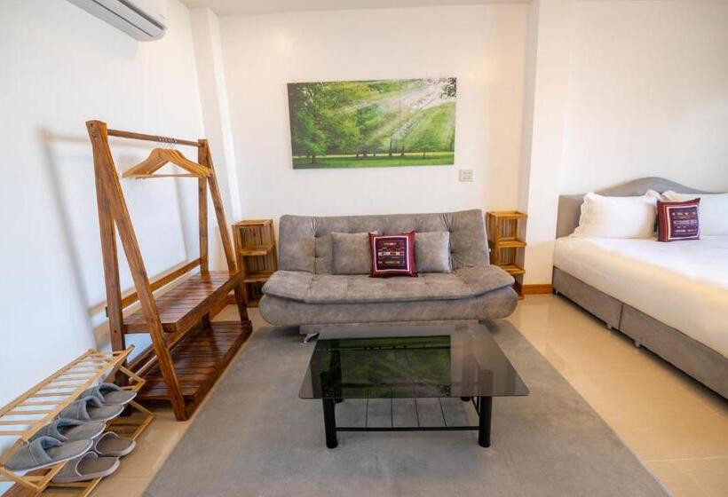 مبيت وإفطار Oasis Phamee