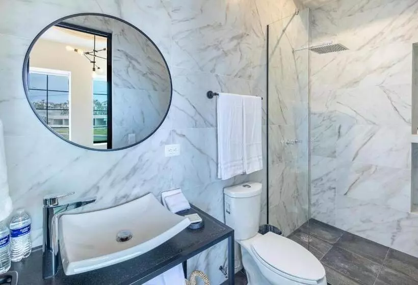 ベッドアンドブレックファースト Spacious Ocean View Apartment