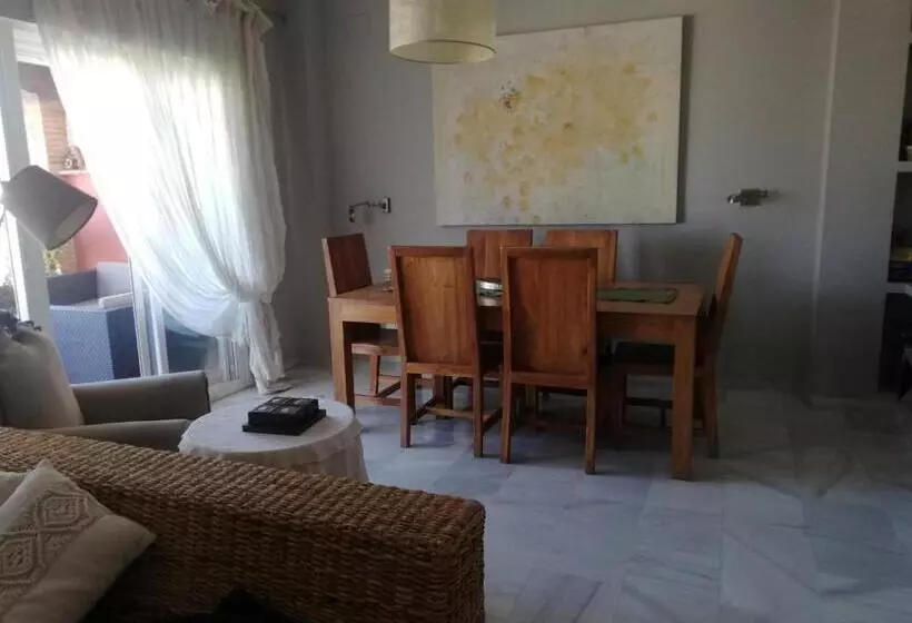 Comfortable Single Bluing Room B&b