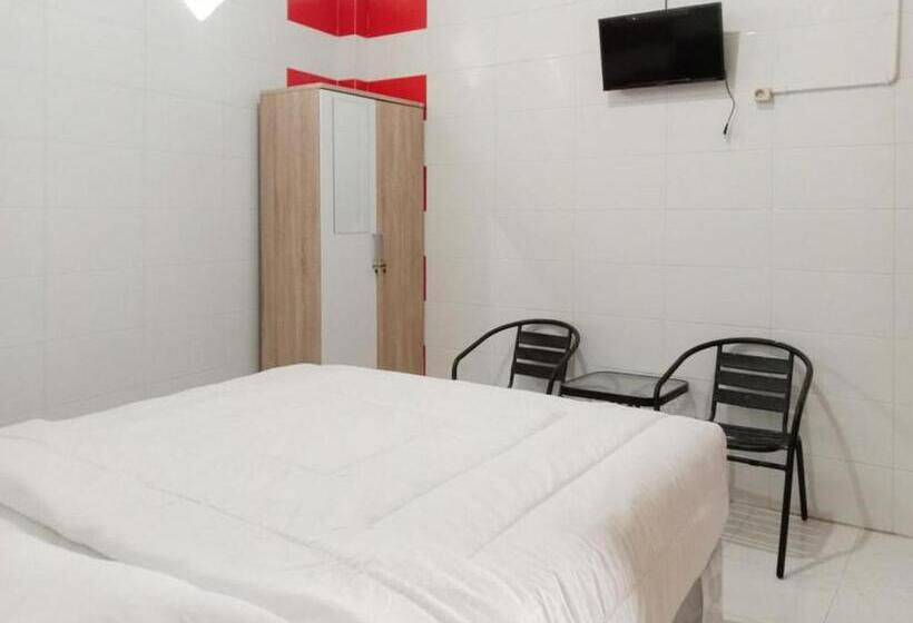 בית מלון כפרי 889 Syariah Redpartner Banda Aceh