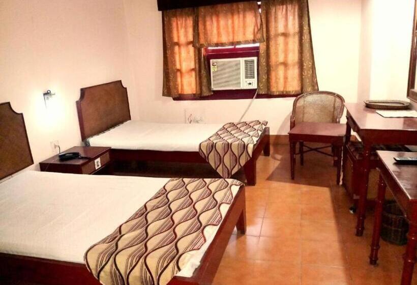 Hotel Indsurya, Dibrugarh