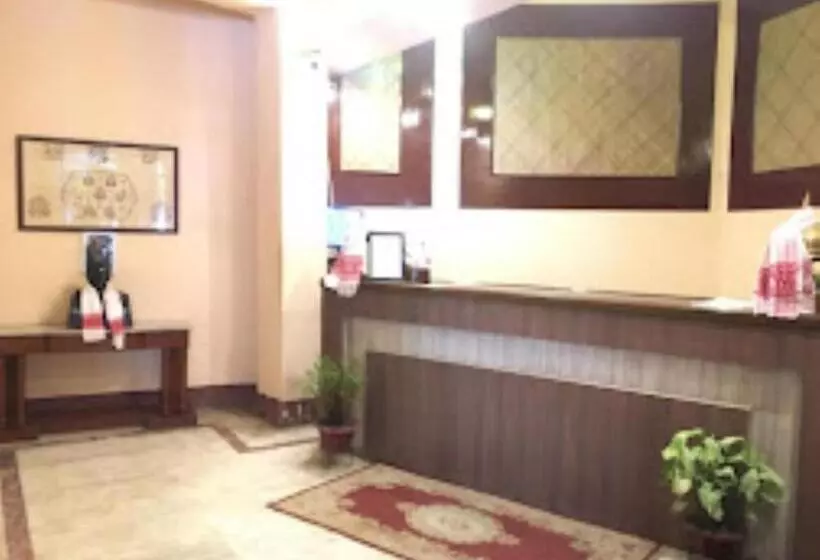 ホテル Indsurya, Dibrugarh