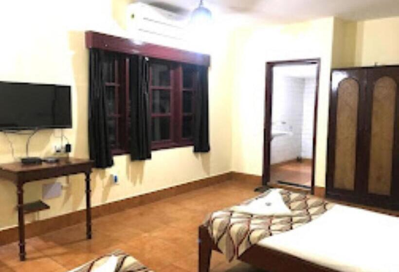 Hotel Indsurya, Dibrugarh