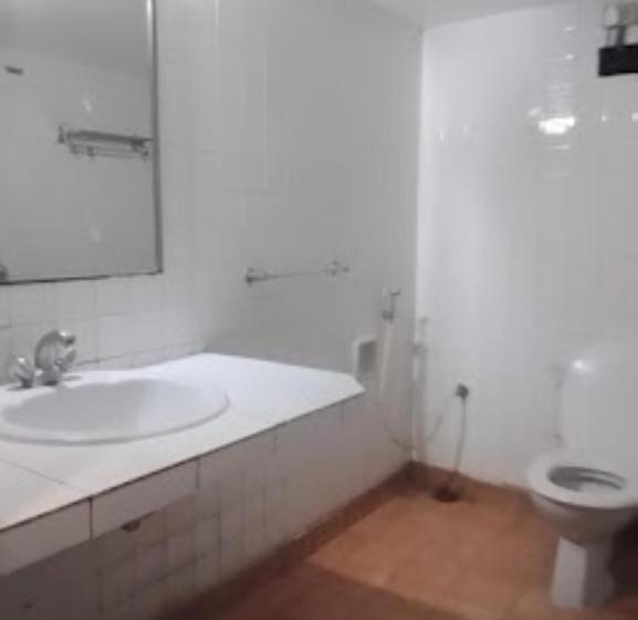 Hotel Indsurya, Dibrugarh