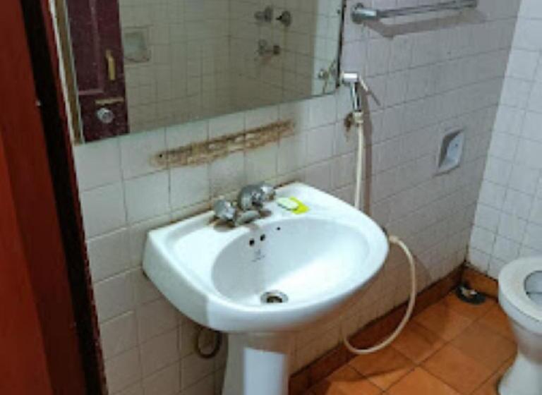 Hotel Indsurya, Dibrugarh